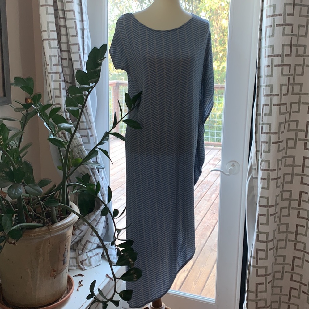 Ten Tomorrow Blue & White Stripe Dress Size Medium EUC